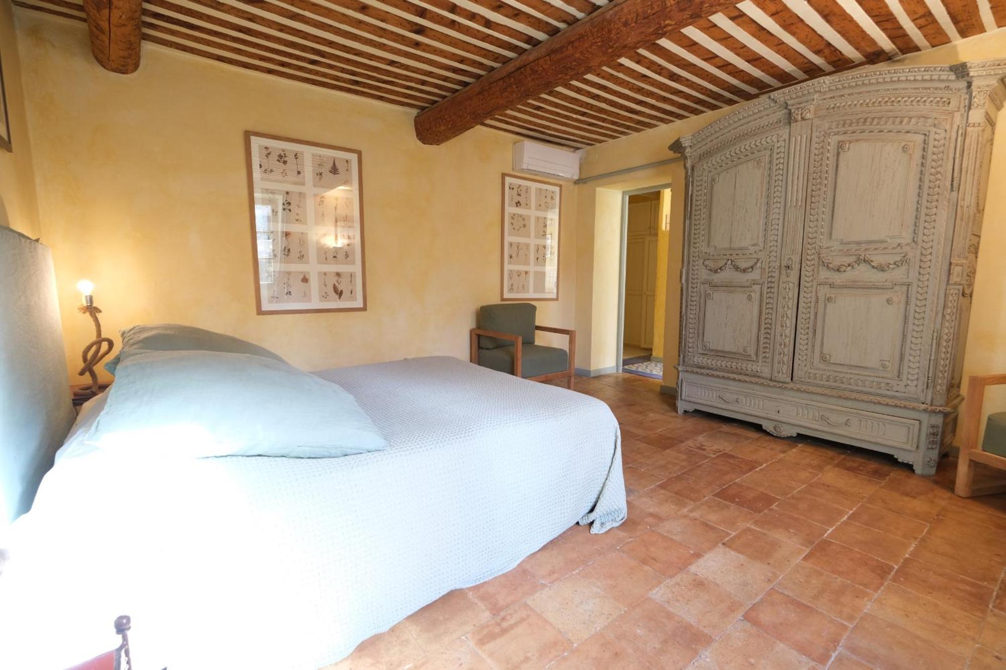 Typical Provencal Farm House Close To L'Isle Sur La Sorgue - 12 Persons Cavaillon Eksteriør billede